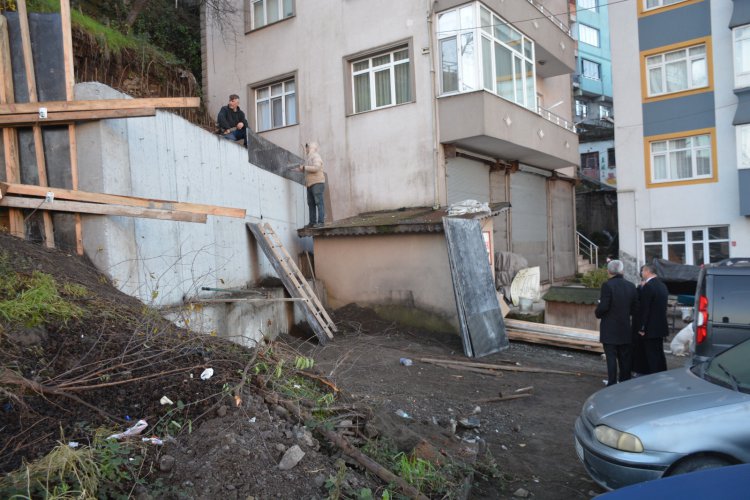 BAŞKAN SEMİZ SAHADA İNCELEMELERDE BULUNDU...