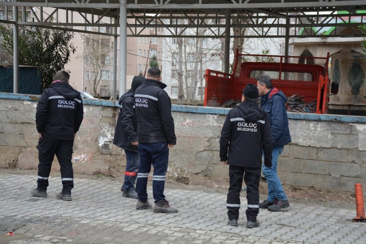 "Gülüç Site Cami Çevresinde Bakım Onarım  Çalışmaları Başladı"