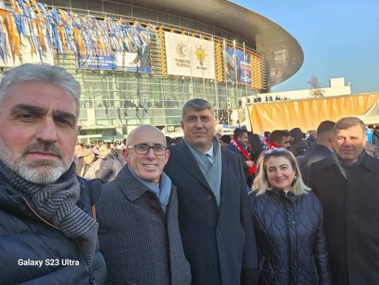 AK PARTİ İLE GÜÇLÜ GELECEĞE !